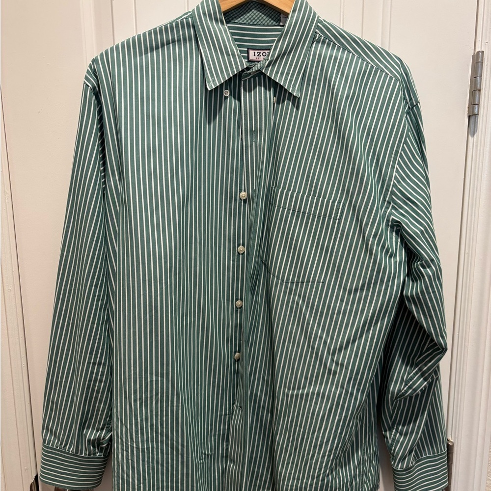 Izod Men's Green and White Striped Button Down Shirt